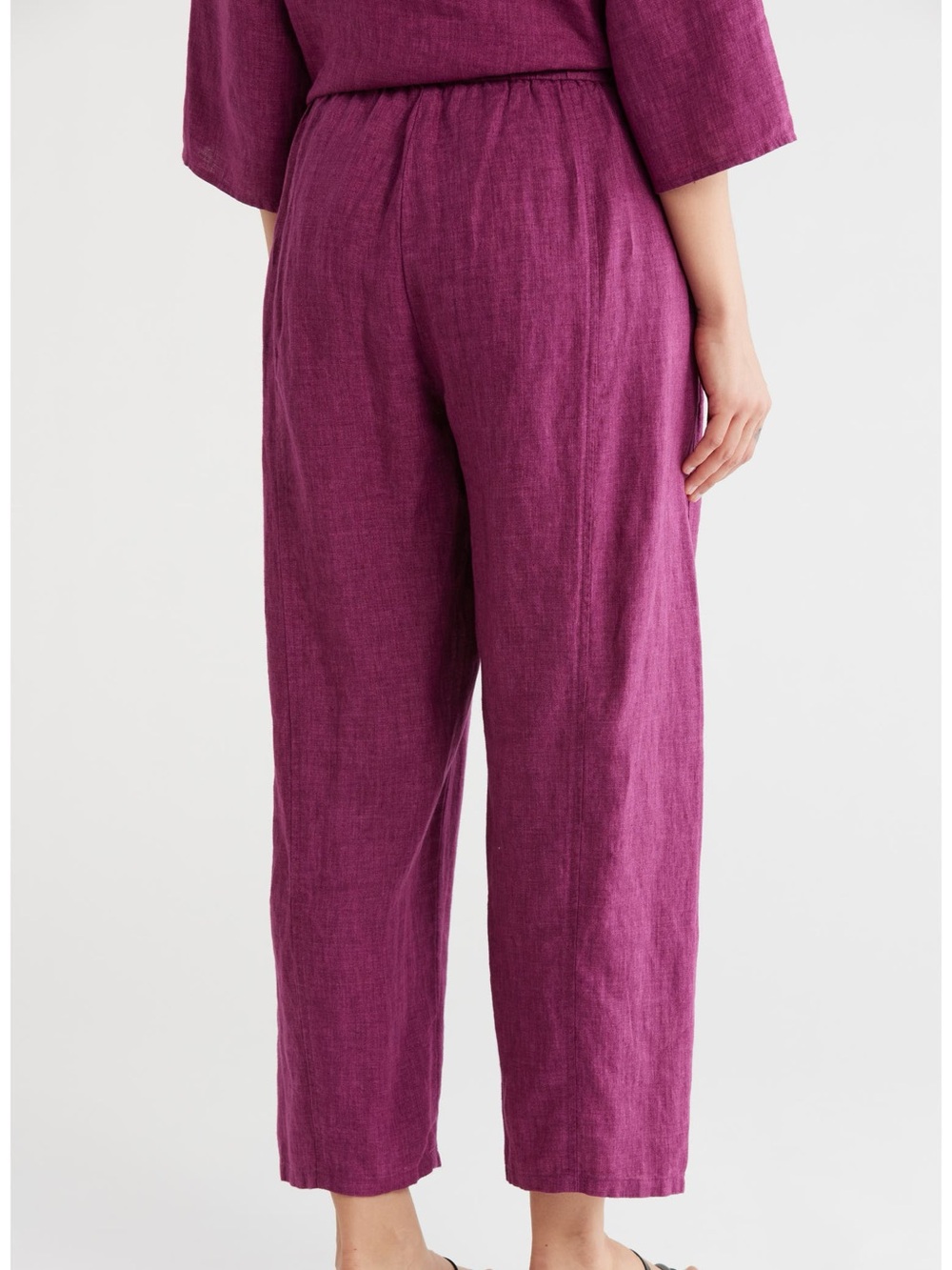Eileen Fisher Organic Linen Cropped Lantern Pants | Berry | 1X - Picture 8 of 8
